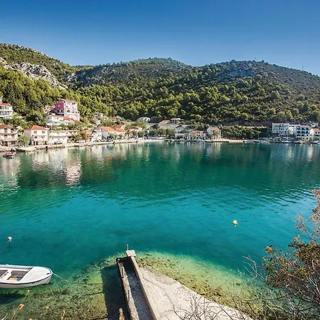 Lovely In With House Sea View